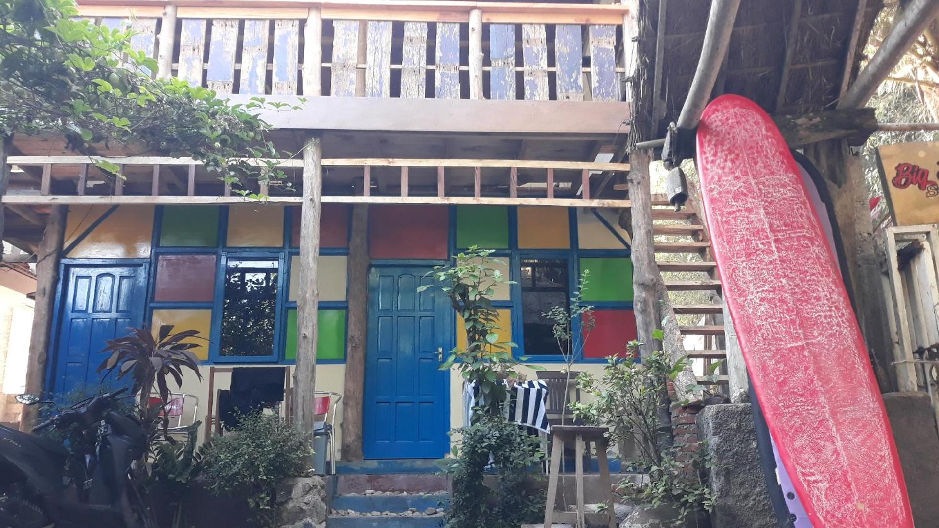 Big Daddy'S Surfcamp Διαμέρισμα Pasanggaran Εξωτερικό φωτογραφία