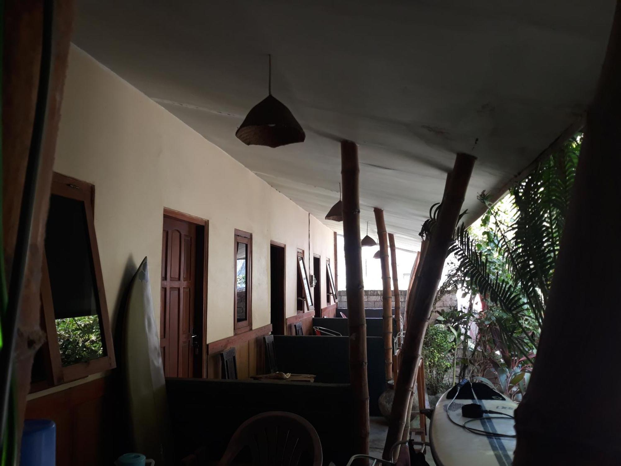 Big Daddy'S Surfcamp Διαμέρισμα Pasanggaran Εξωτερικό φωτογραφία